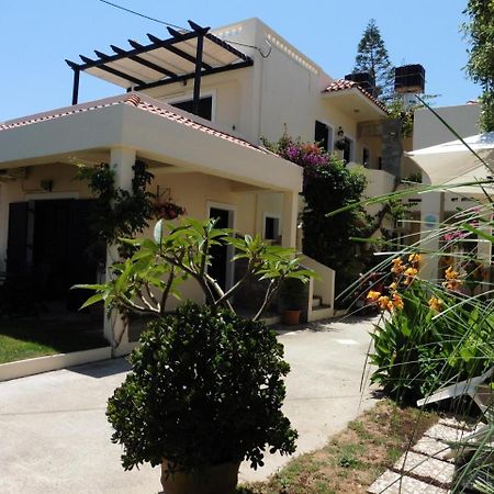 Julies Apartments Kokkini Hani Ngoại thất bức ảnh