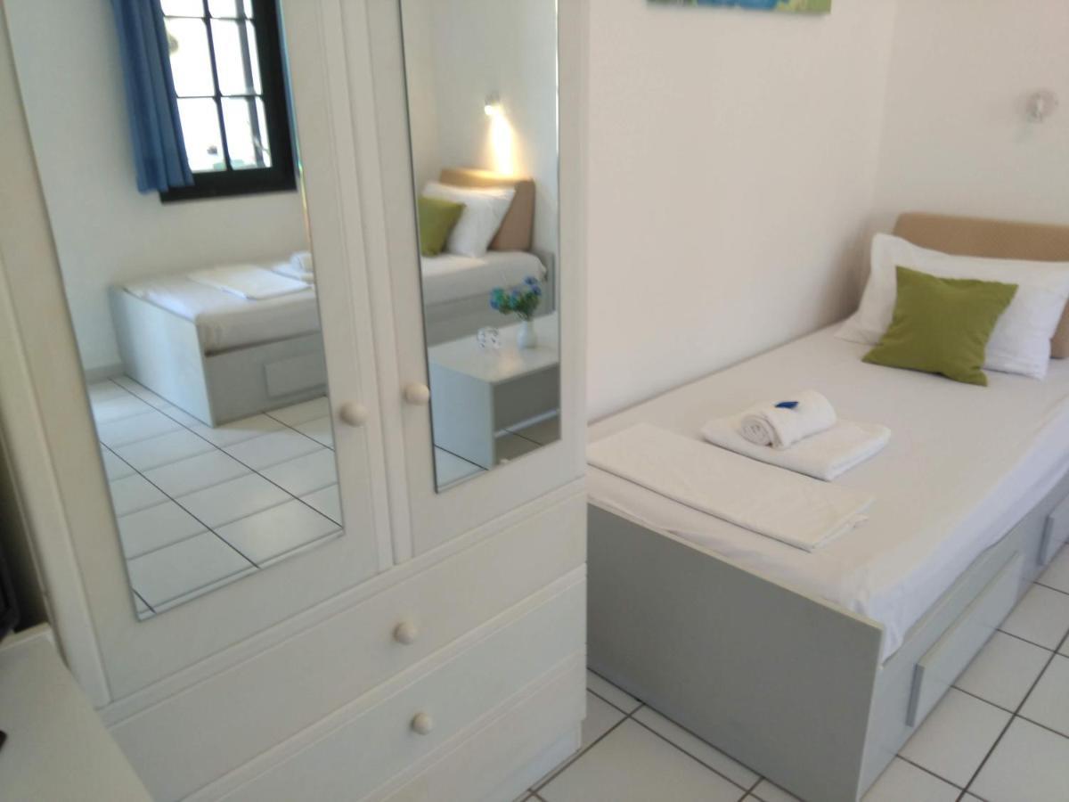 Julies Apartments Kokkini Hani Ngoại thất bức ảnh